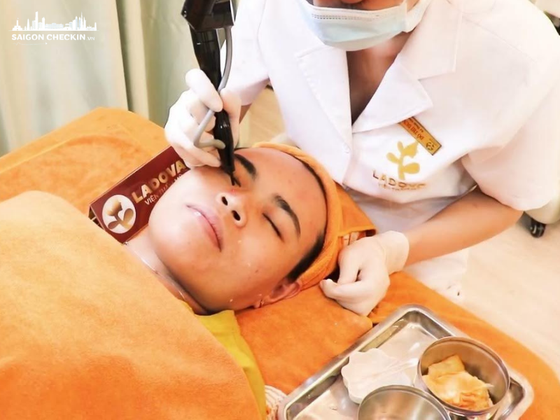 top-5-dia-chi-tay-not-ruoi-uy-tin-bang-laser-tai-tphcm-5