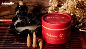 top-dia-chi-ban-nhang-tram-huong-tphcm-uy-tin-san-pham-thien-nhien-sach-it-khoi-1