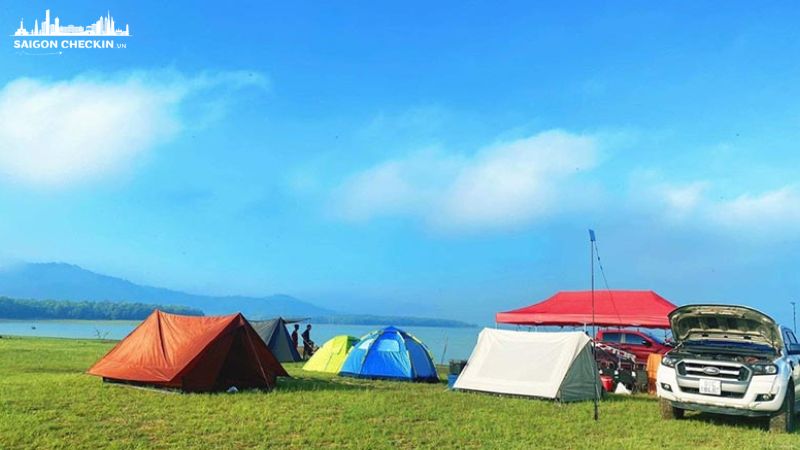 danh-sach-dia-chi-thue-leu-cam-trai-tphcm-gia-re-uy-tin-da-dang-kich-co-3