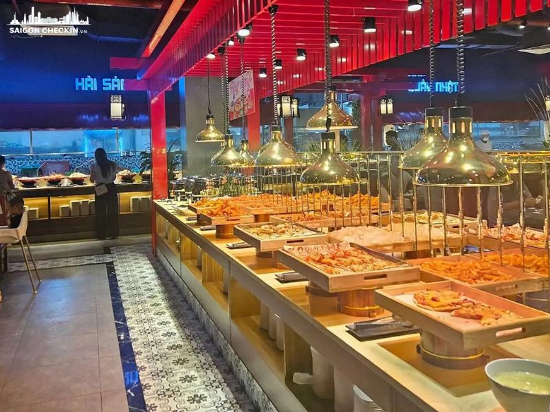 danh-sach-nha-hang-buffet-hai-san-tphcm-tuoi-ngon-gia-hop-ly-cuc-dong-khach-2