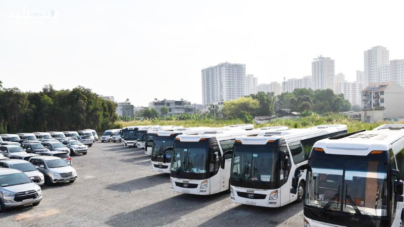 thue-xe-du-lich-tai-tphcm-9