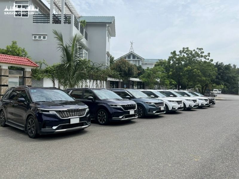 thue-xe-o-to-tu-lai-tai-tphcm-4