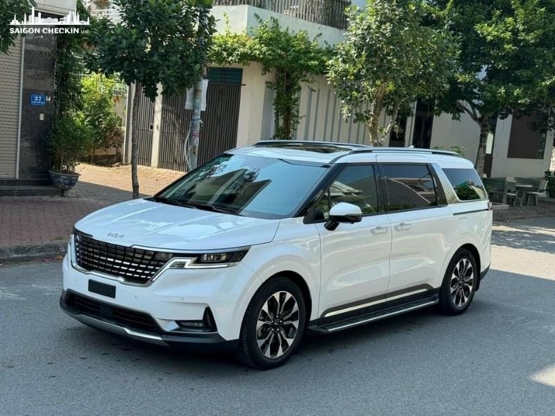 thue-xe-o-to-tu-lai-tai-tphcm-6