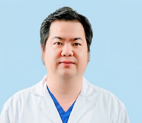 danh-sach-bac-si-nang-mui-sun-suon-tai-tphcm-uy-tin-dep-tu-nhien-3