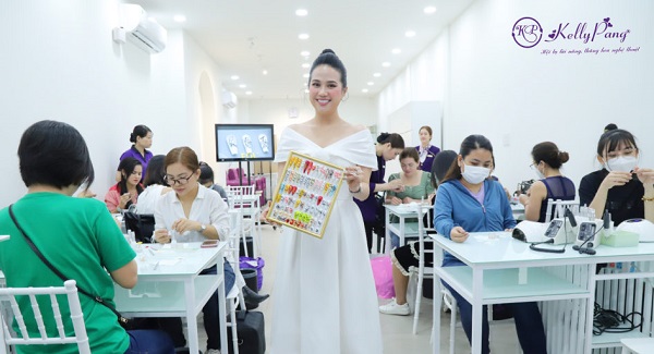 danh-sach-dia-chi-dao-tao-nghe-nail-tpchm-uy-tin-chuyen-nghiep-1