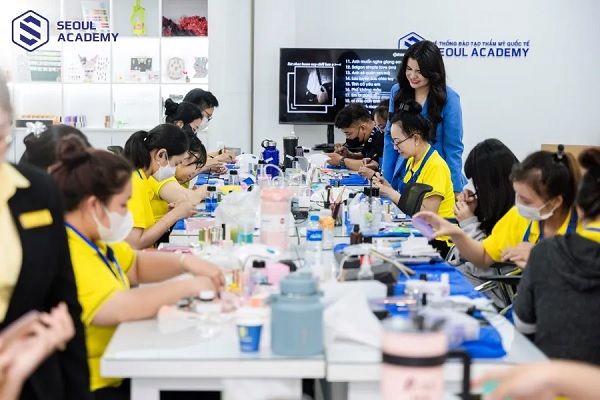 danh-sach-dia-chi-dao-tao-nghe-nail-tpchm-uy-tin-chuyen-nghiep-2