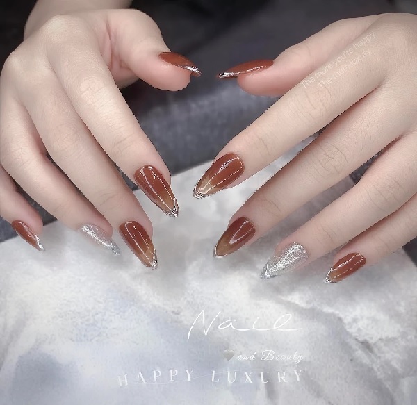 danh-sach-tiem-nail-quan-5-dep-uy-tin-cho-khach-lam-nail-gan-day-de-chon-3