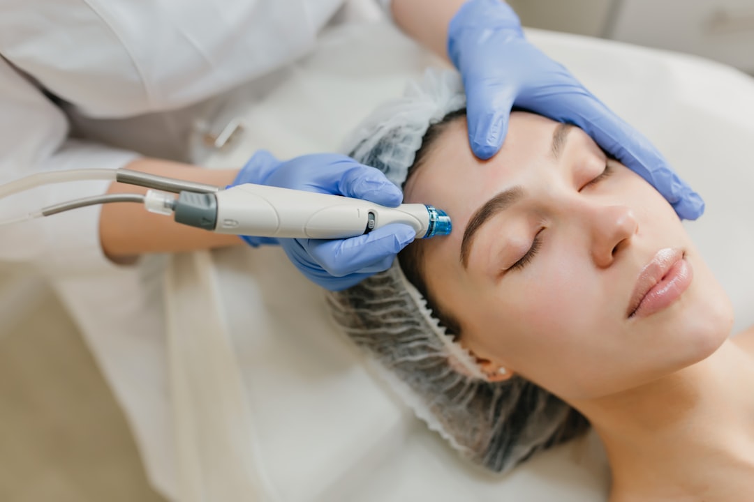 Ảnh minh họa chăm sóc da tại Mộc Beauty Dưỡng Sinh - xóa nốt ruồi Quận 9