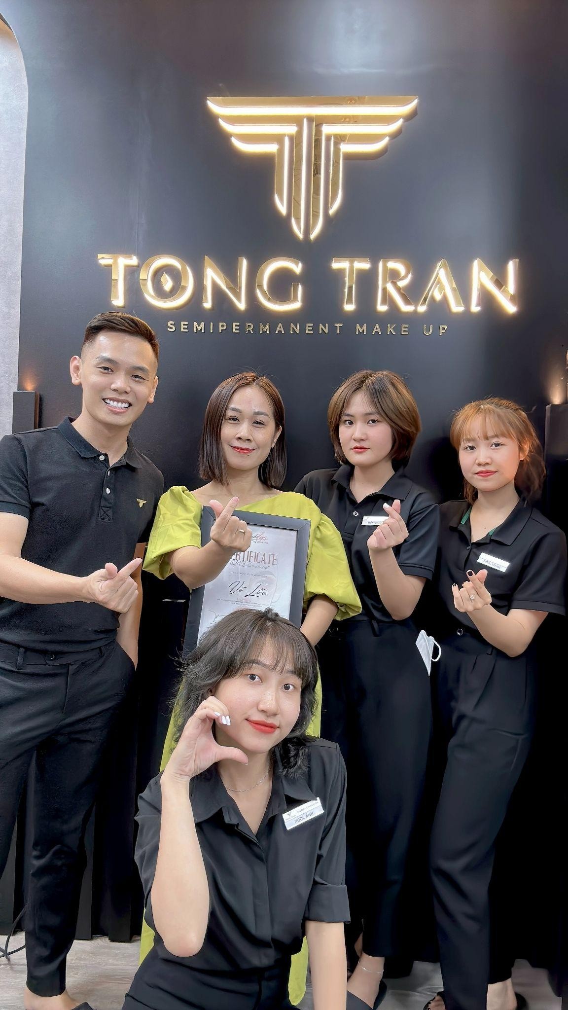 Đội ngũ Tòng Trần Phun Xăm tại Phú Nhuận