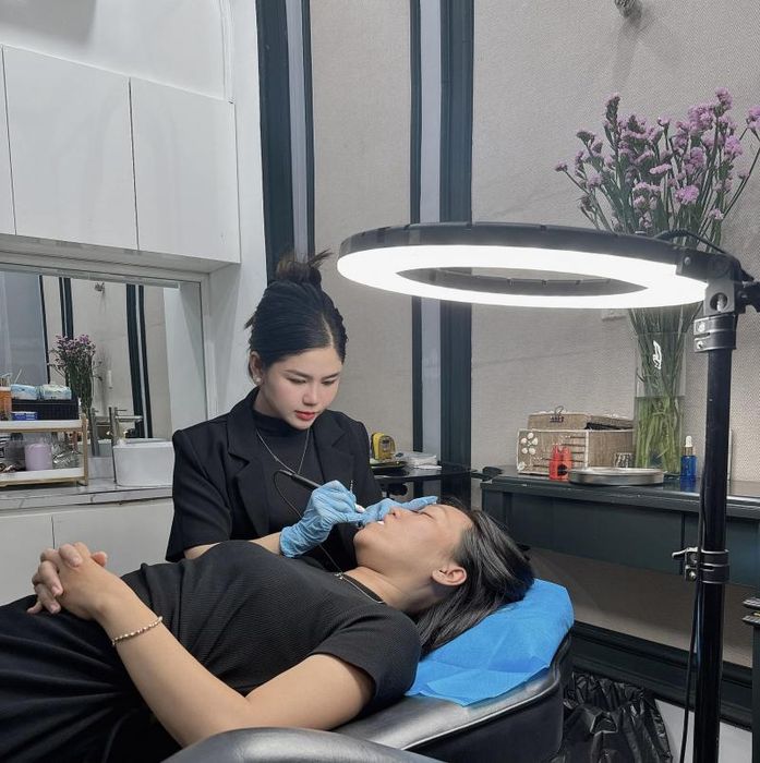 Thẩm Mỹ Phúc Tây - địa chỉ phun xăm thẩm mỹ Quận 9