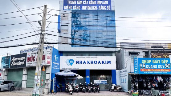 Mặt tiền Nha Khoa Kim Võ Văn Ngân Thủ Đức